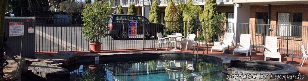 Мотель Ibis Styles Adelaide Manor Екстер'єр фото