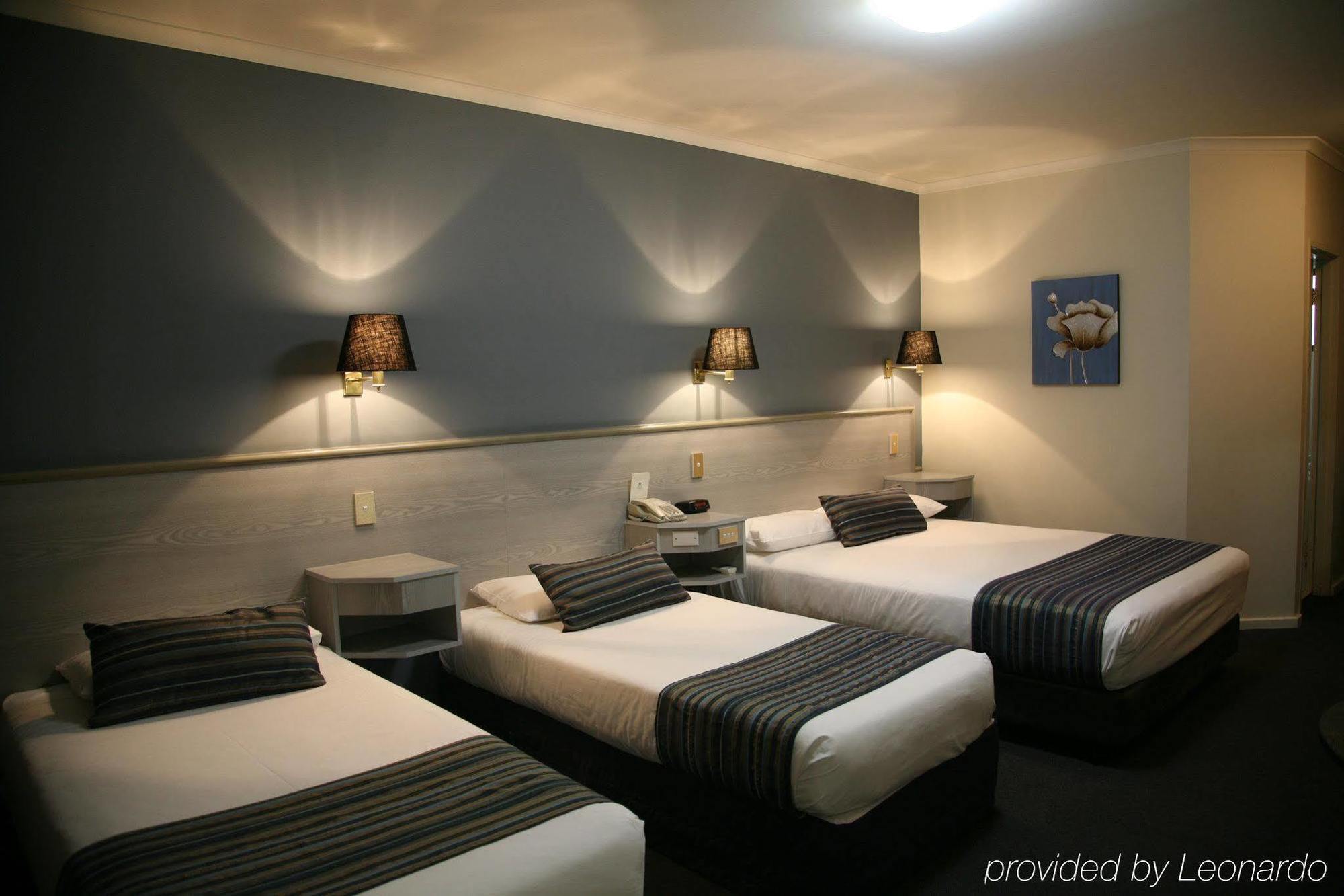 Мотель Ibis Styles Adelaide Manor Екстер'єр фото